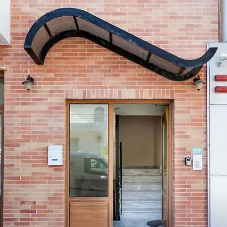 Διαμέρισμα Cozy A Few Steps From The Χερσόνησος