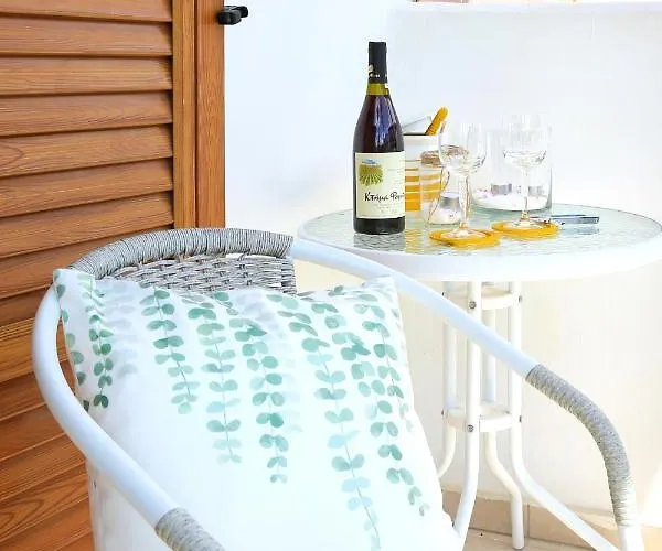 Apartman Cozy A Few Steps From The