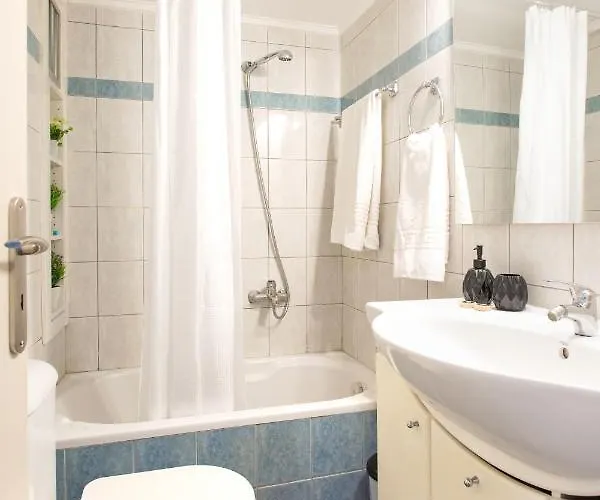 Apartman Cozy A Few Steps From The Herszonisszosz